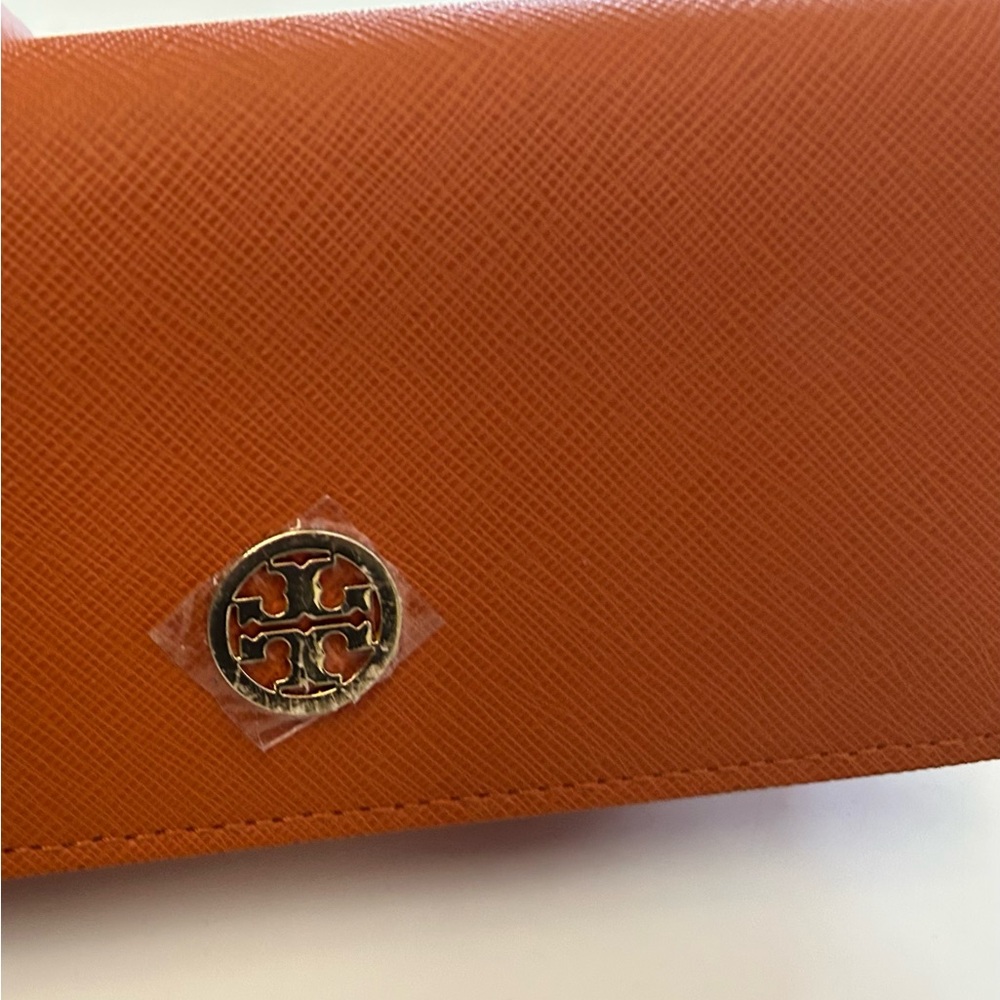 Tory Burch Orange eyeglass case and Tory Burch. Cloth - Picture 2 of 10